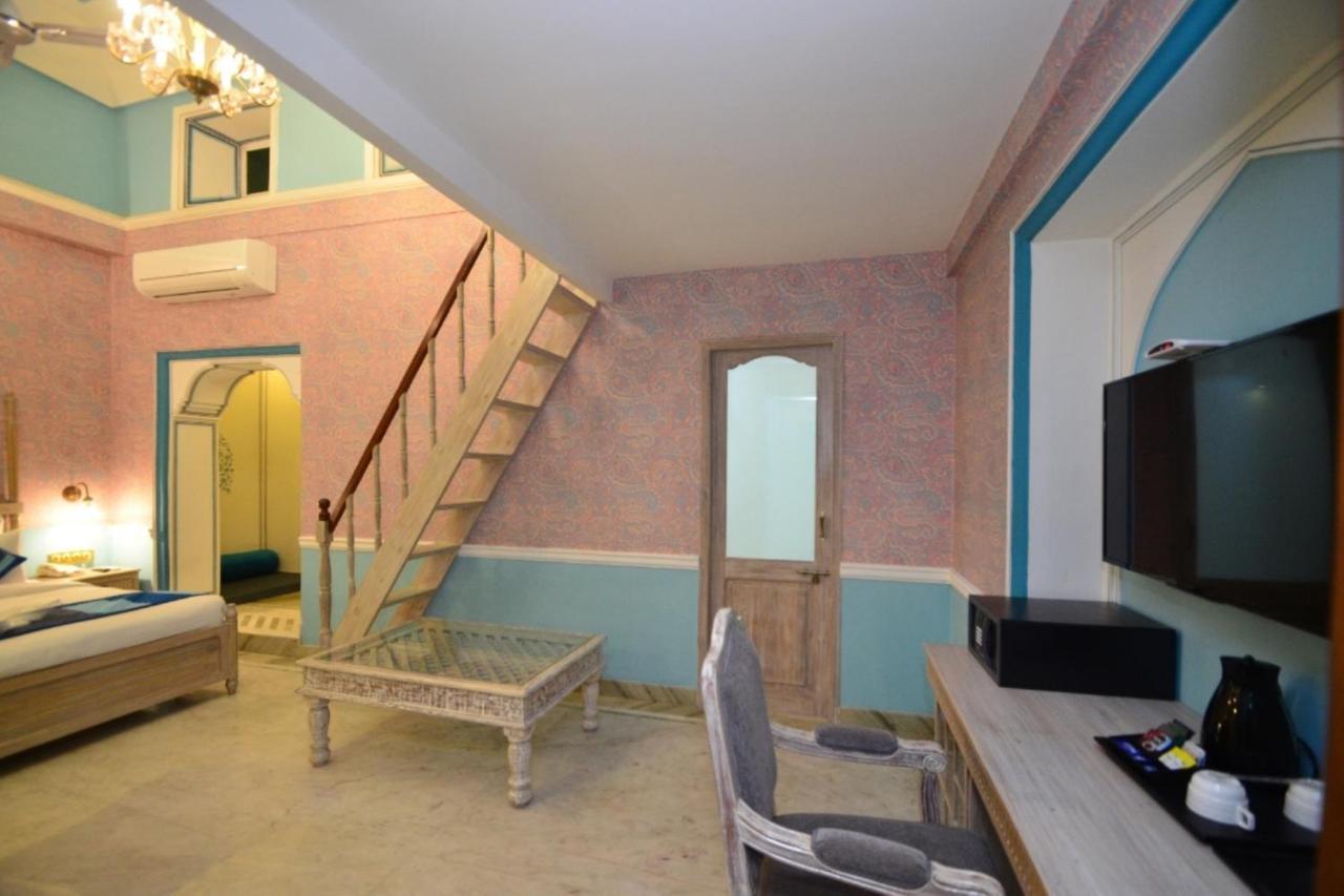 Nirbana Palace - A Heritage Hotel And Spa Jaipur Dış mekan fotoğraf