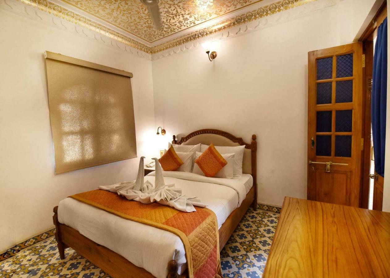 Nirbana Palace - A Heritage Hotel And Spa Jaipur Dış mekan fotoğraf