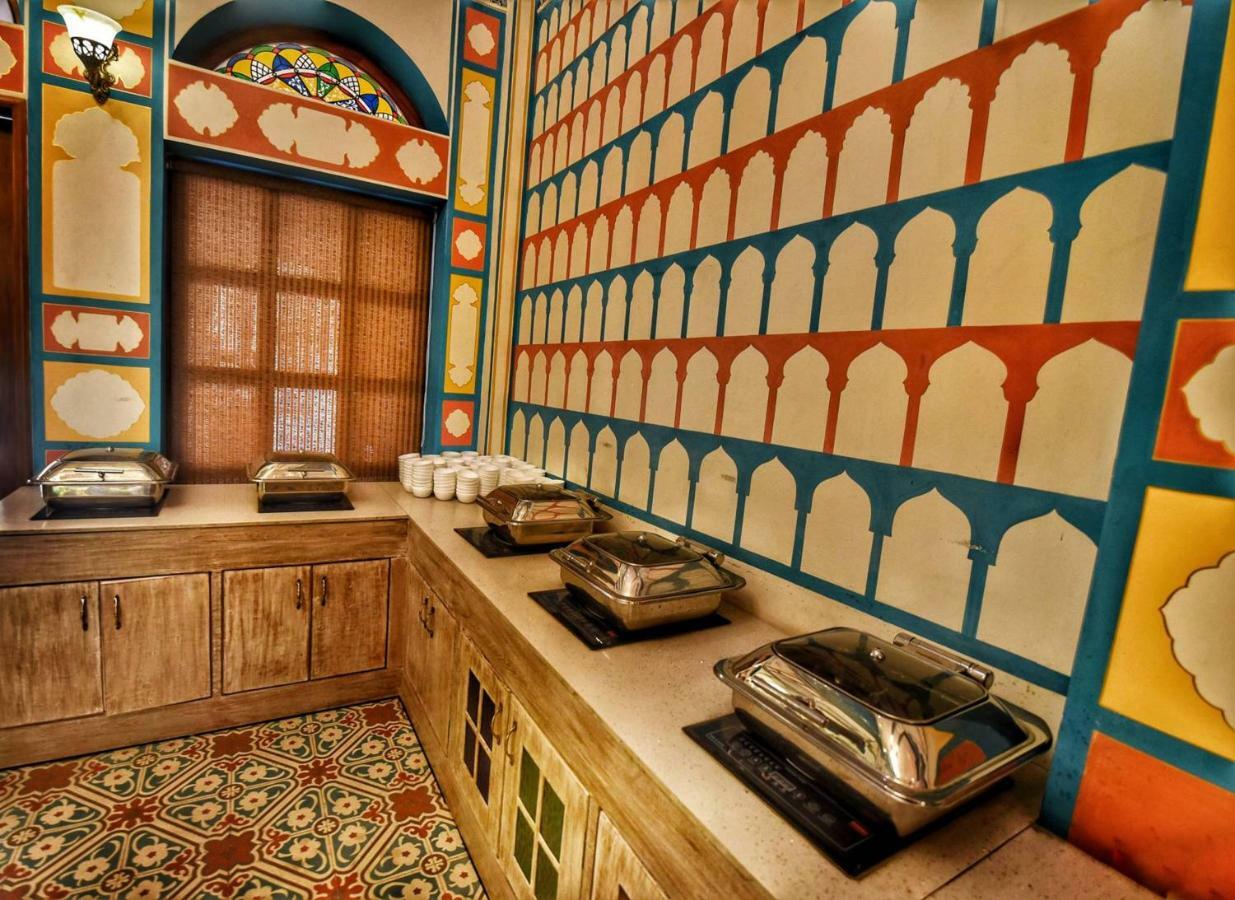 Nirbana Palace - A Heritage Hotel And Spa Jaipur Dış mekan fotoğraf